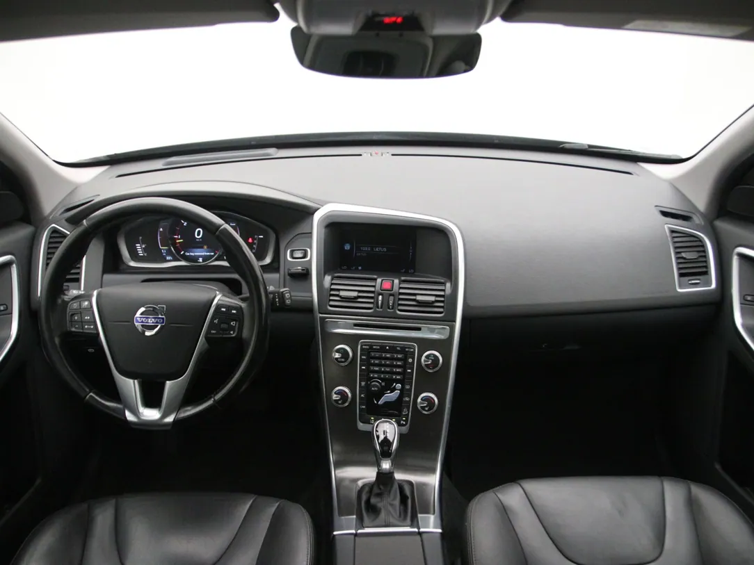 VOLVO XC60 Summum