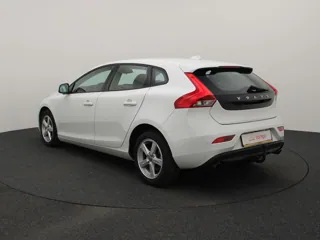 VOLVO V40 Base Business