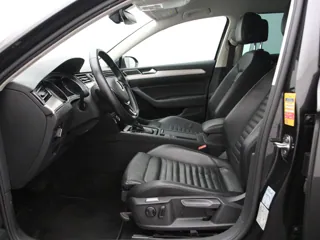 VOLKSWAGEN PASSAT B8 Highline Business