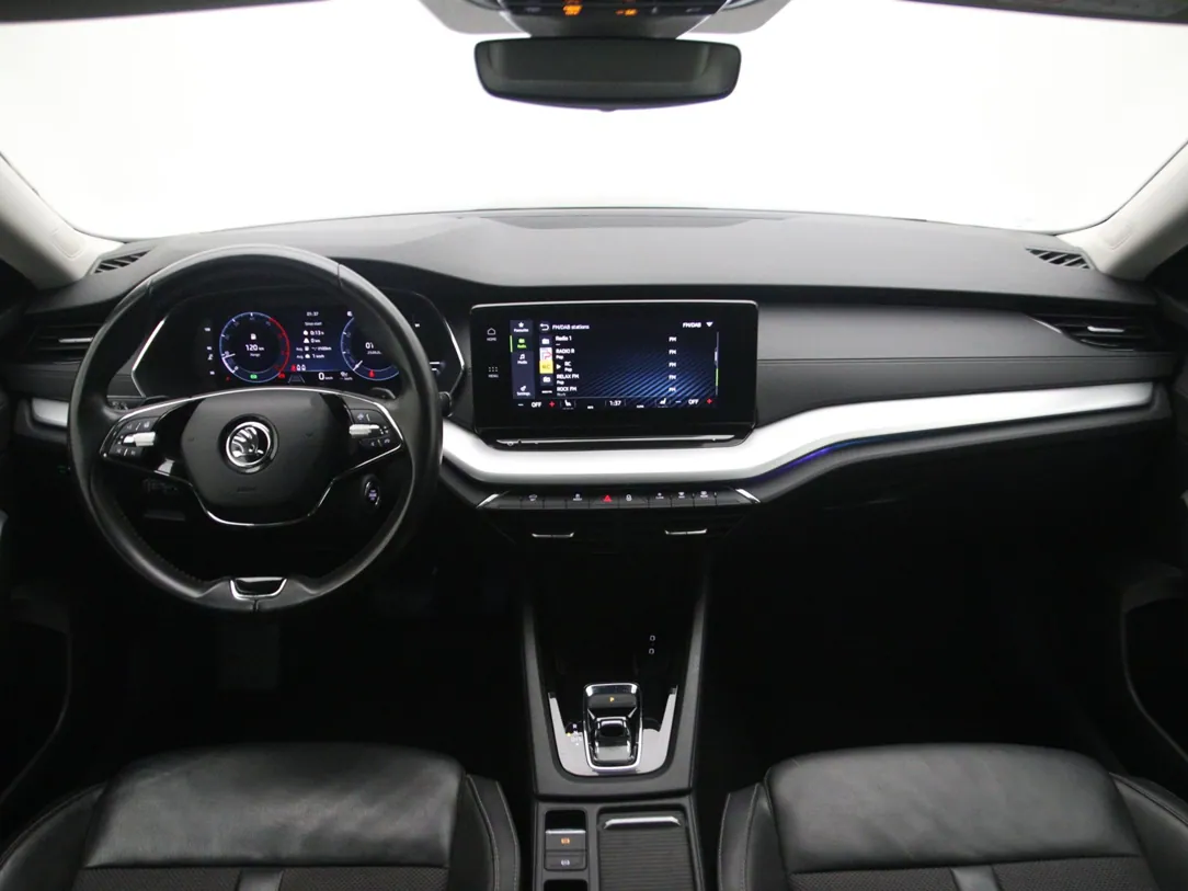 SKODA OCTAVIA Ambition
