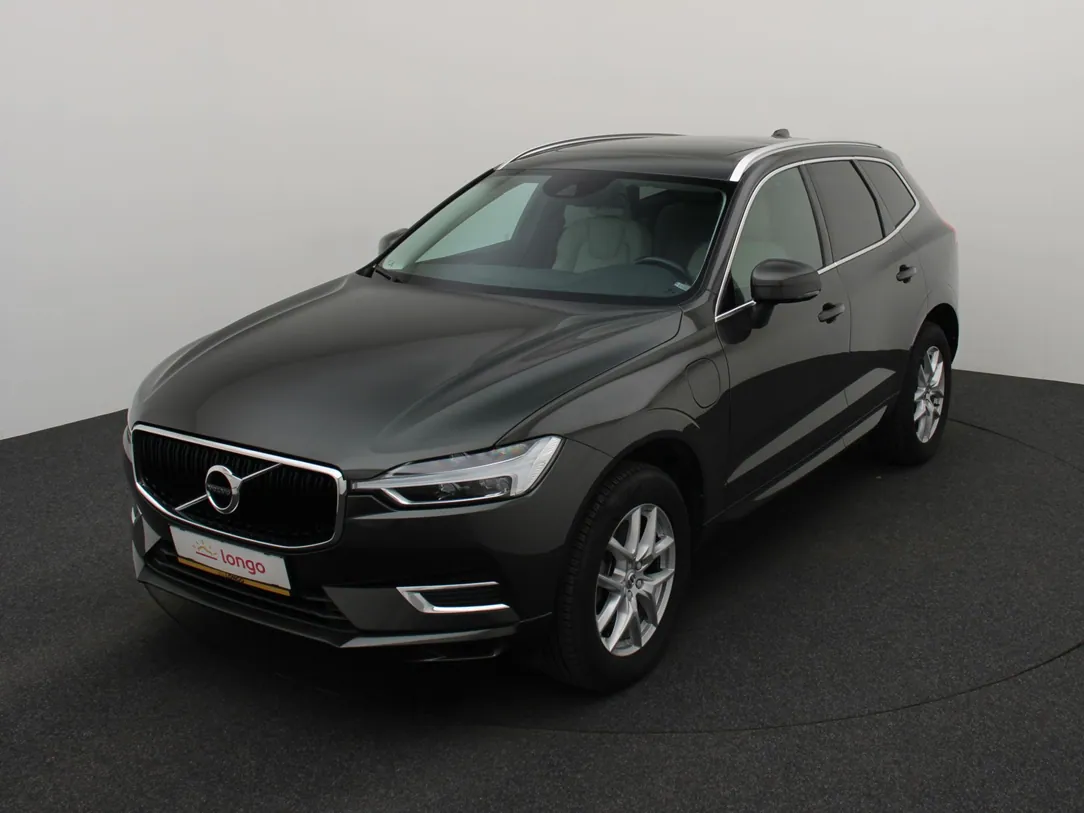 VOLVO XC60 Momentum