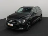 VOLKSWAGEN TIGUAN Connected Series