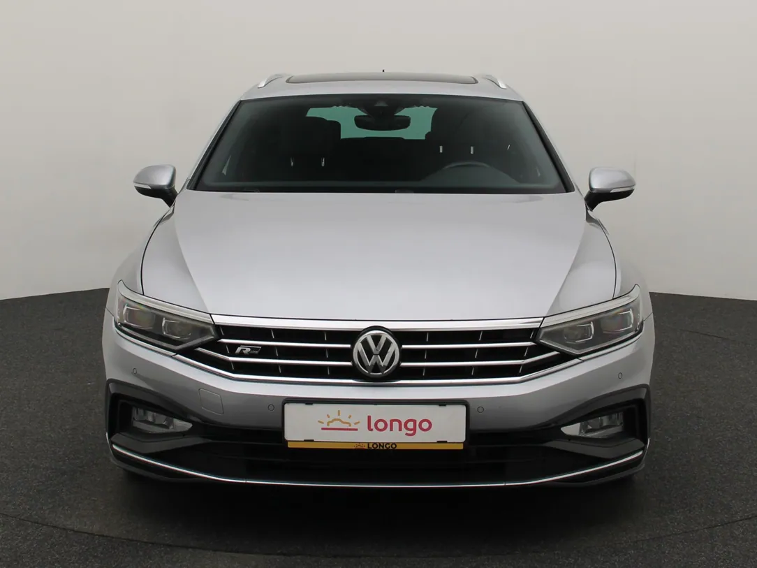 VOLKSWAGEN PASSAT B8 Elegance Business R
