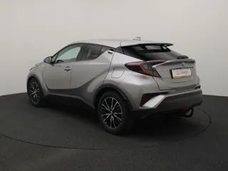 TOYOTA C-HR Bi-Tone Plus