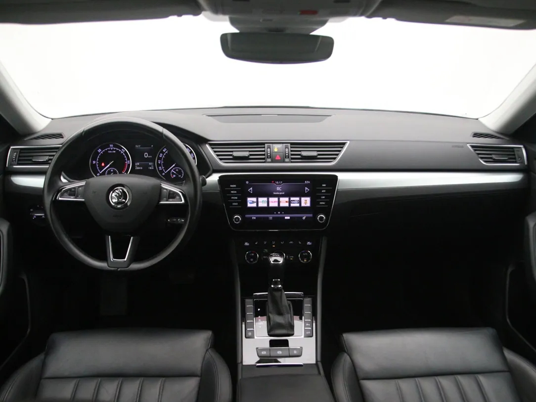 SKODA SUPERB Ambition Business