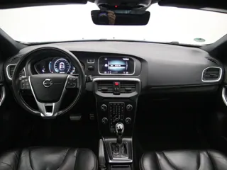 VOLVO V40 Business Sport