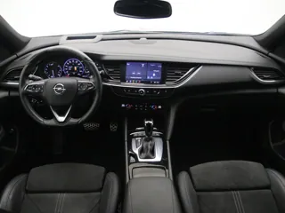 OPEL INSIGNIA OPC Innovation