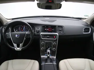 VOLVO V60 Summum
