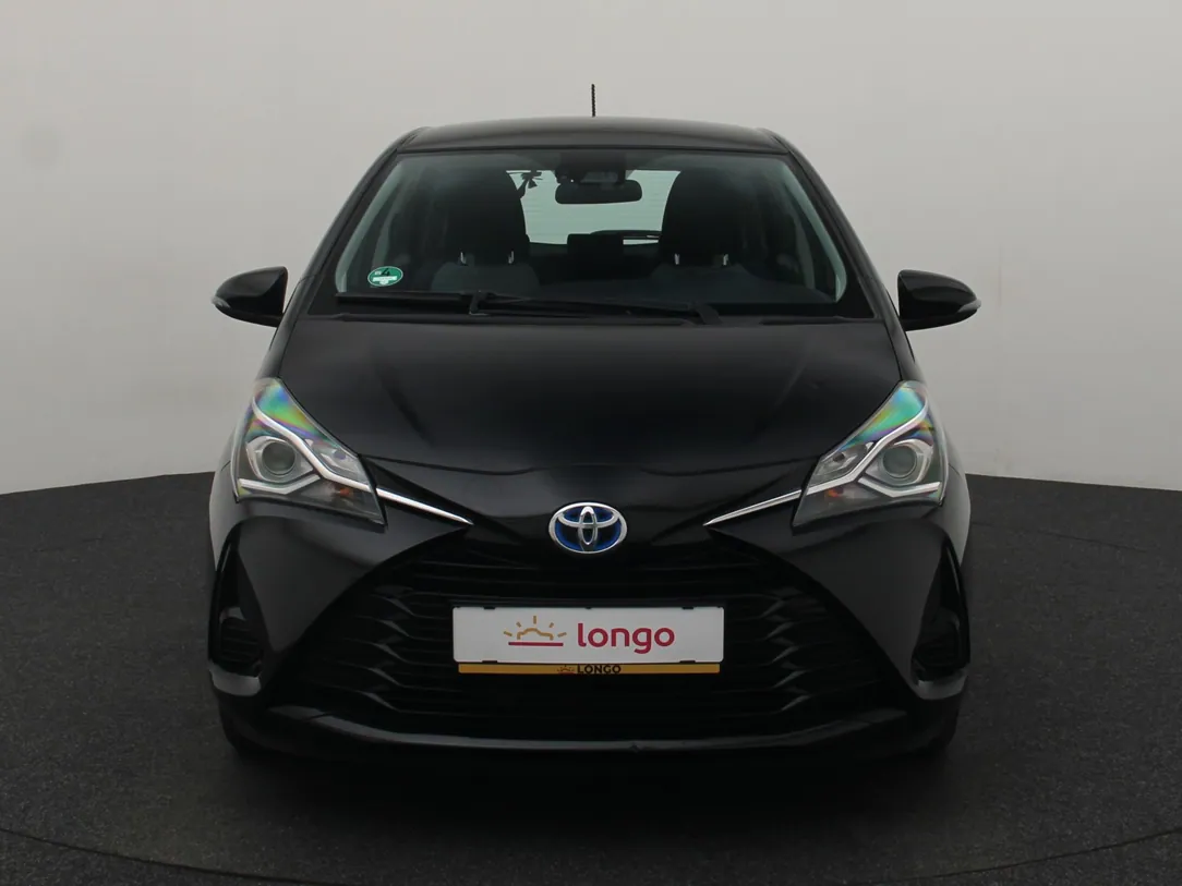 TOYOTA YARIS Active