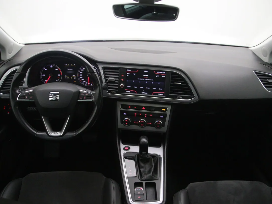 SEAT LEON Xcellence Business Intense