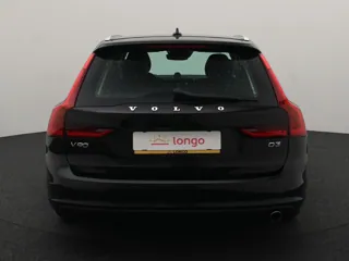 2018 VOLVO V90 Momentum