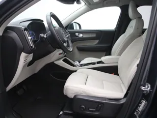 VOLVO XC40 Inscription