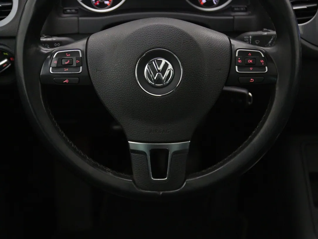 Müüa VOLKSWAGEN TIGUAN 2015 Maastur Diisel 2l 191976km 13399 EUR | Longo.ee