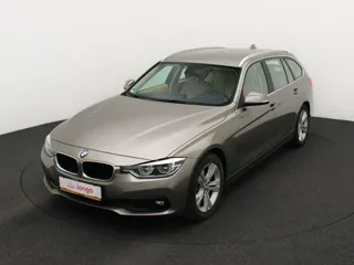 BMW 320 Essential