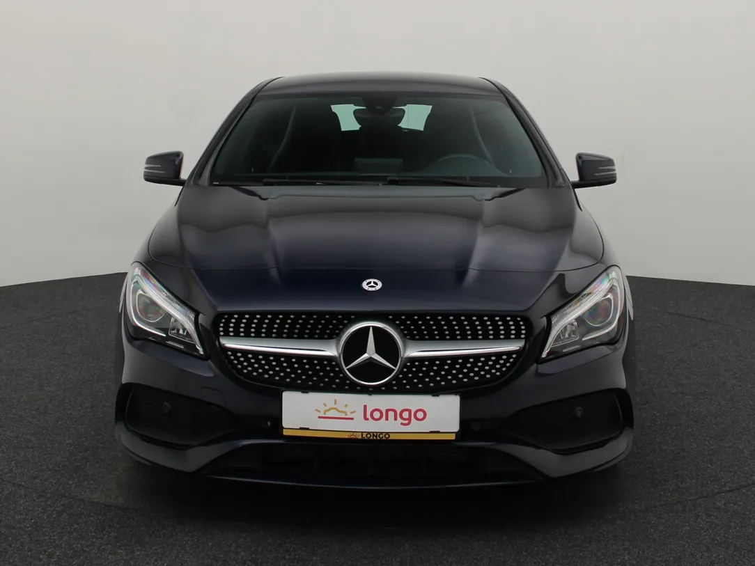 MERCEDES BENZ CLA200 Business Solution