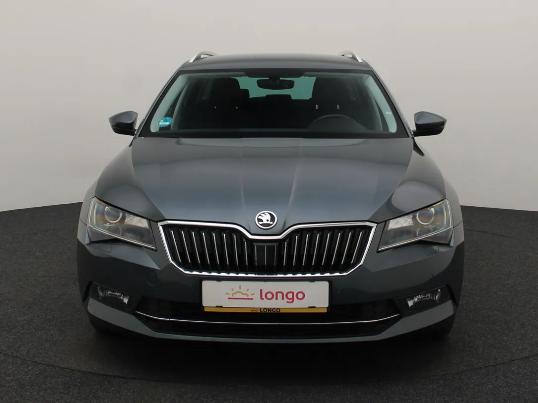 SKODA SUPERB Ambition Business