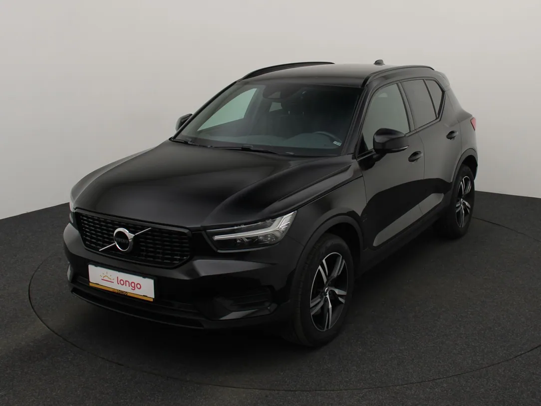 VOLVO XC40 R-Design