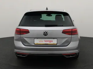 VOLKSWAGEN PASSAT B8 R-Line Business +