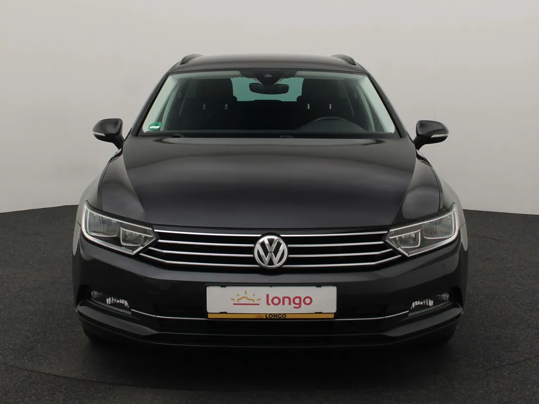 VOLKSWAGEN PASSAT B8 Highline