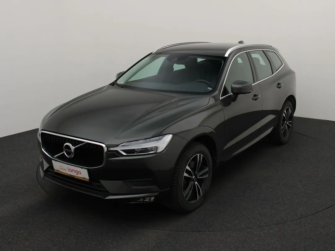 VOLVO XC60 Momentum Pro