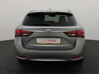 TOYOTA AVENSIS Active Plus