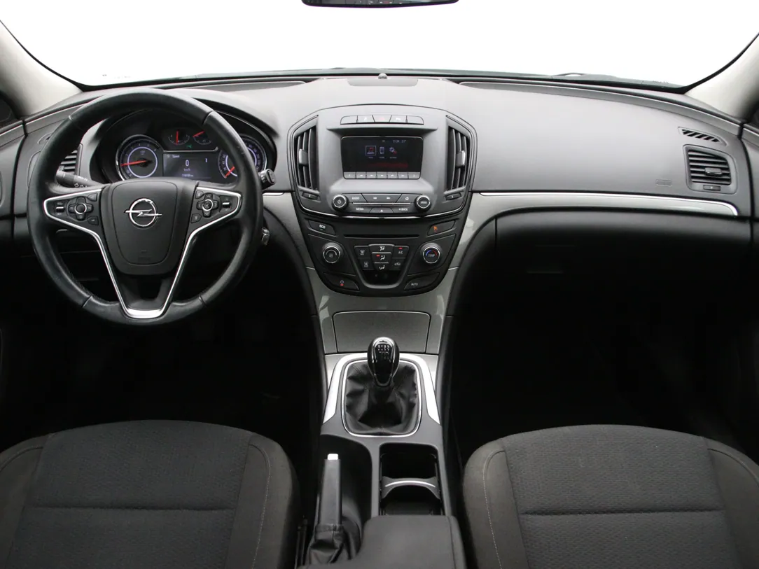 OPEL INSIGNIA Edition