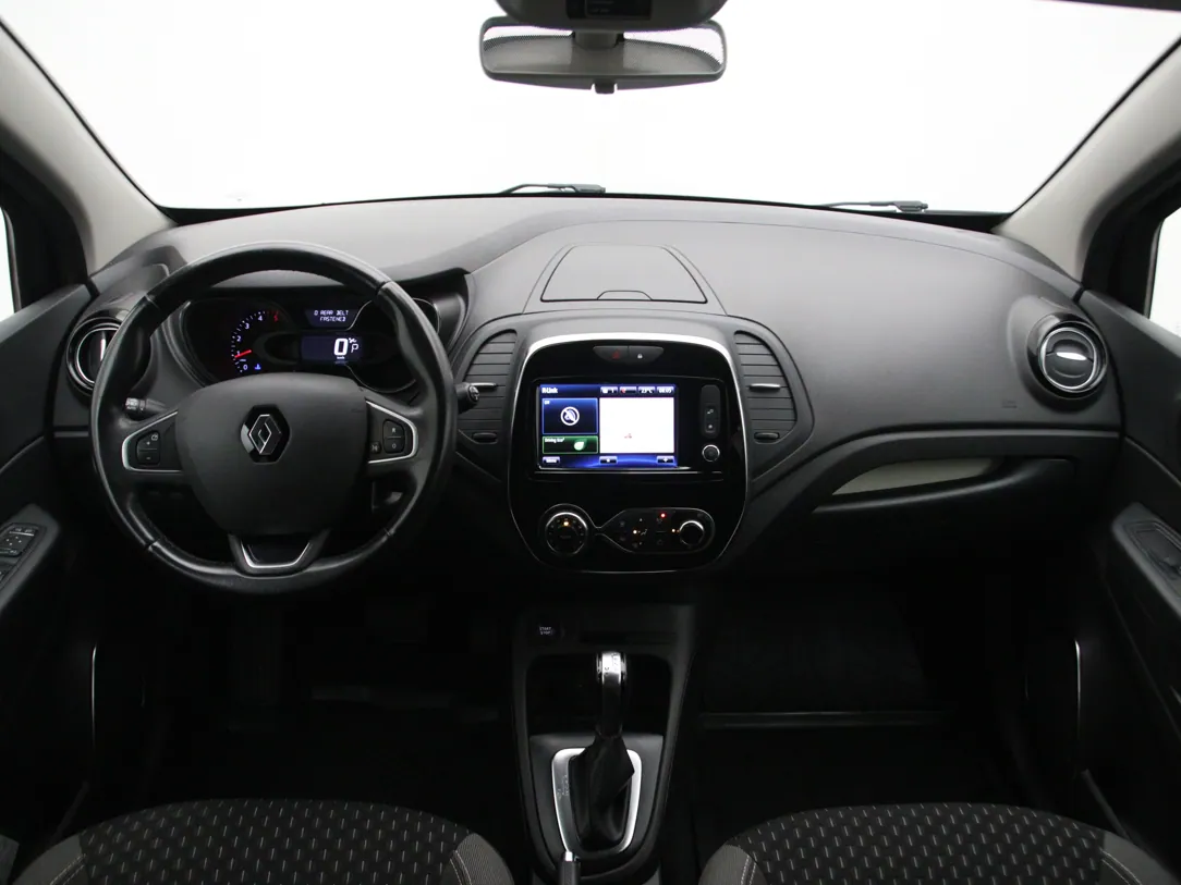RENAULT CAPTUR Intense