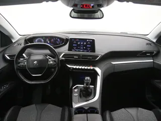 PEUGEOT 5008 Premium