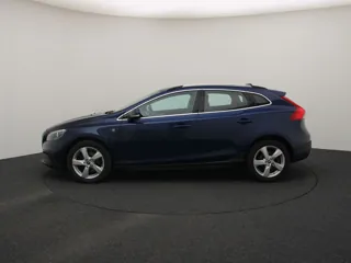 VOLVO V40 Cross Country