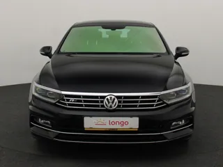 VOLKSWAGEN PASSAT B8 Business Edition R