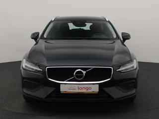 VOLVO V60 Momentum