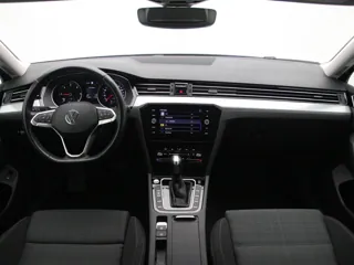 VOLKSWAGEN PASSAT B8 Style