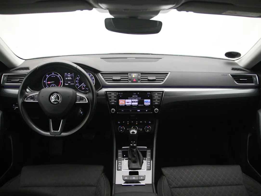 SKODA SUPERB Style