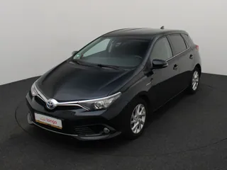 TOYOTA AURIS Dynamic