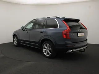 VOLVO XC90 Momentum
