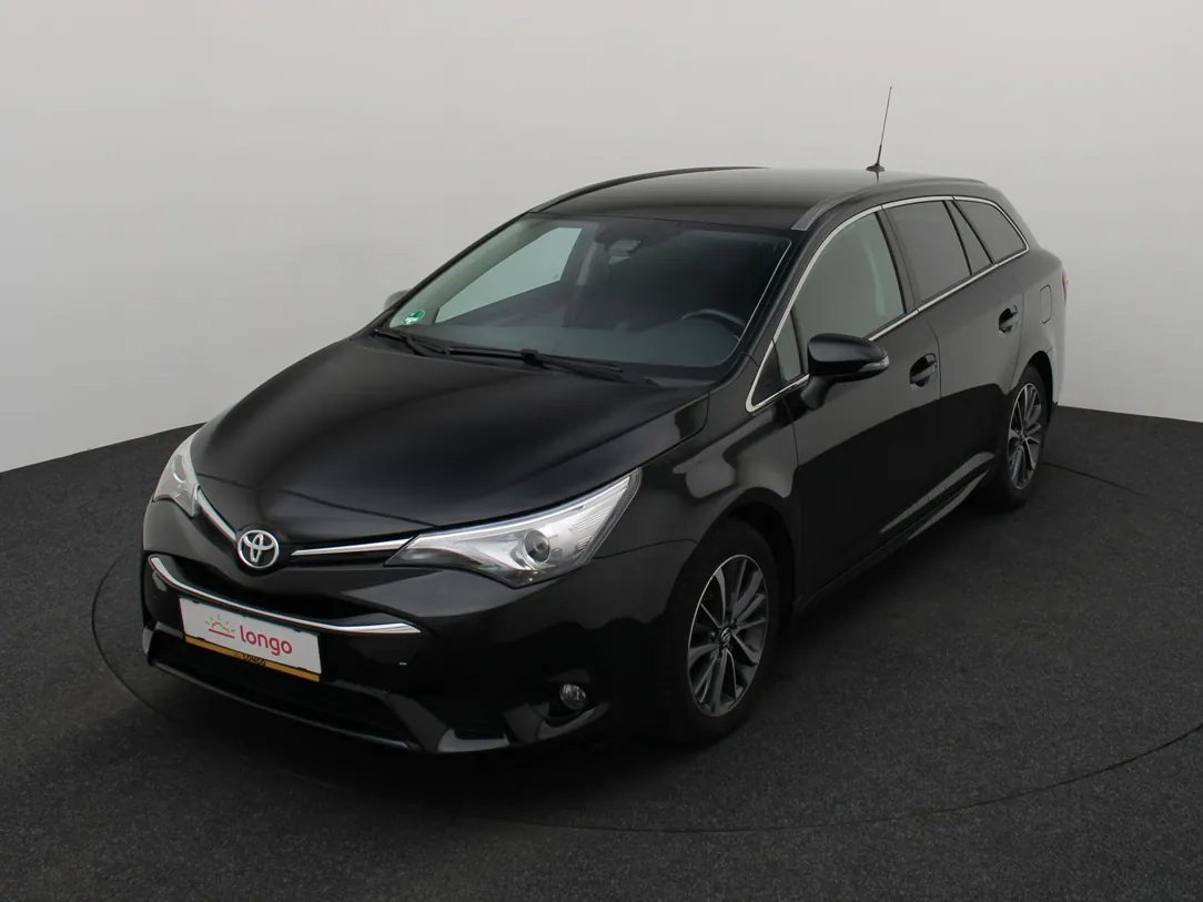 TOYOTA AVENSIS Pro