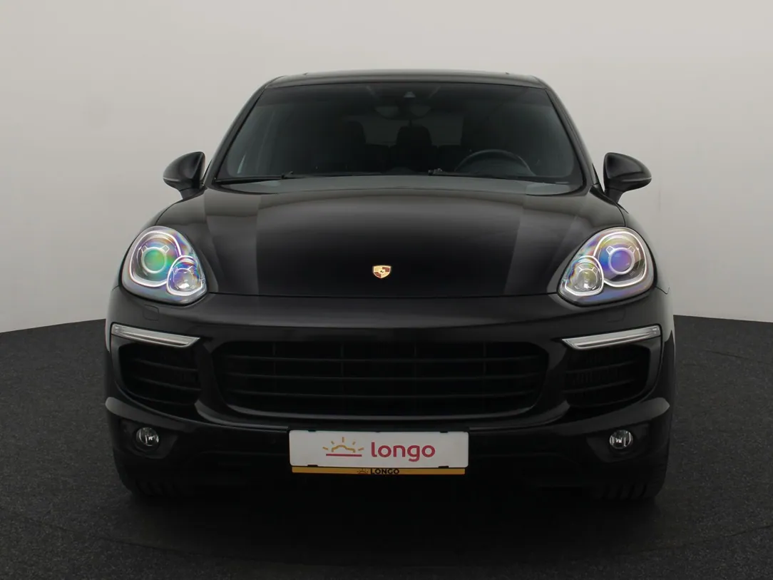 PORSCHE CAYENNE Platinum Edition