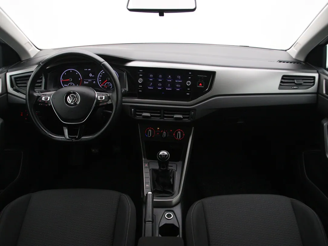VOLKSWAGEN POLO Comfortline