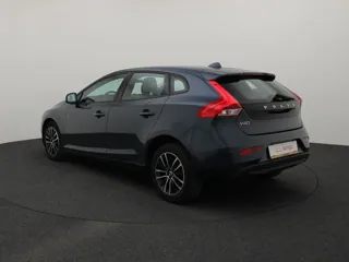 VOLVO V40 Momentum Professional