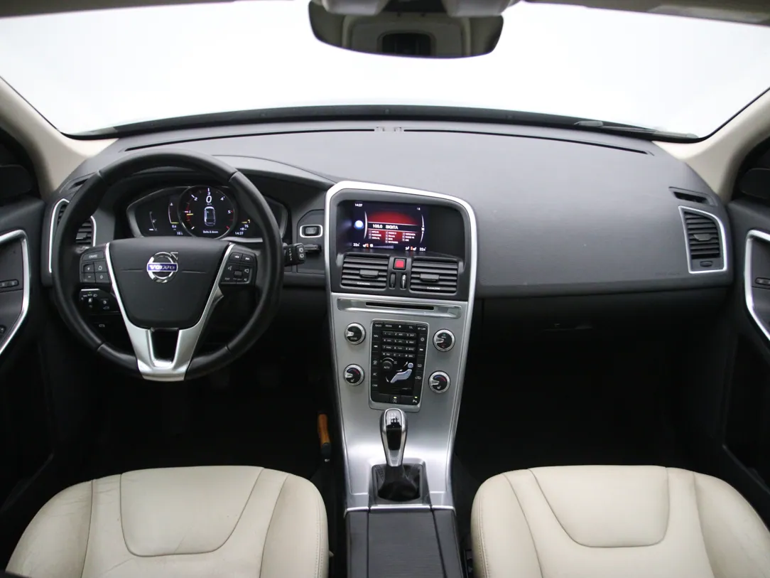 VOLVO XC60 Polar+