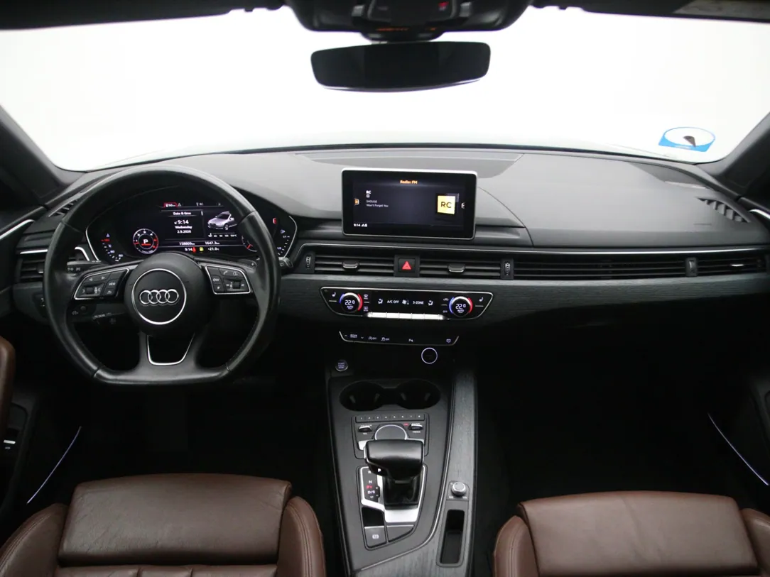AUDI A4 Sport