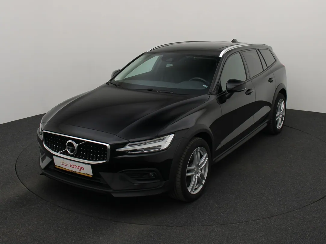 VOLVO V60 Cross Country Pro