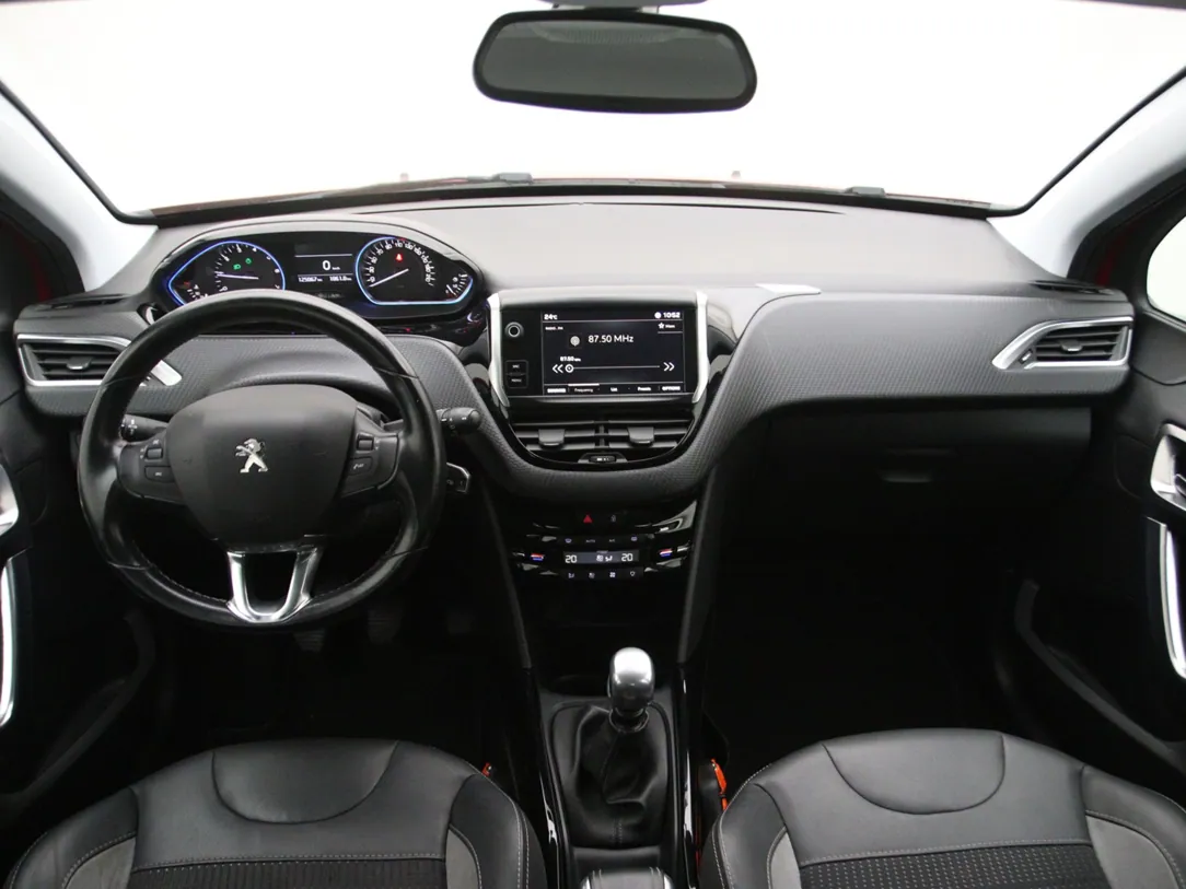 PEUGEOT 2008 Allure