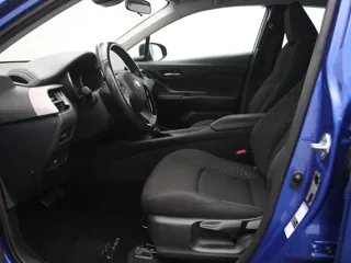 TOYOTA C-HR Active