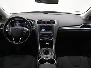 FORD MONDEO Titanium