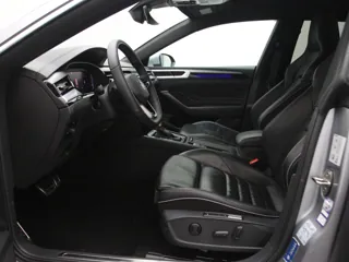 VOLKSWAGEN ARTEON R-Line