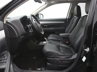 MITSUBISHI OUTLANDER Instyle