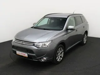 MITSUBISHI OUTLANDER Executive Edition
