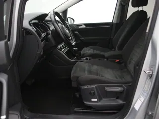 VOLKSWAGEN TOURAN Highline Business R