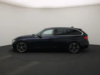 BMW 320 High Executive
